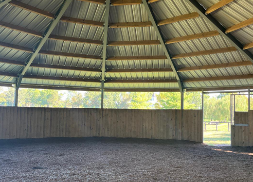 War Horse Place Facilities - Round Pen